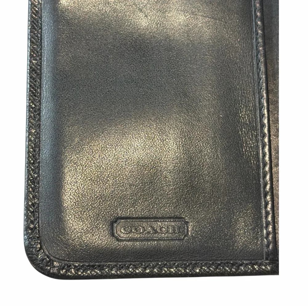 Coach‎ VINTAGE Black Kisslock Bifold Wallet